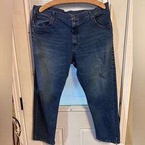 Wrangler Men's Relaxed Fit Blue Jeans